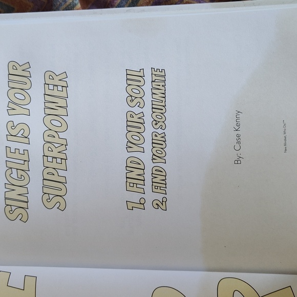 NWOT Yellow And White 'Single is Your Superpower' Party Book - Picture 4 of 5